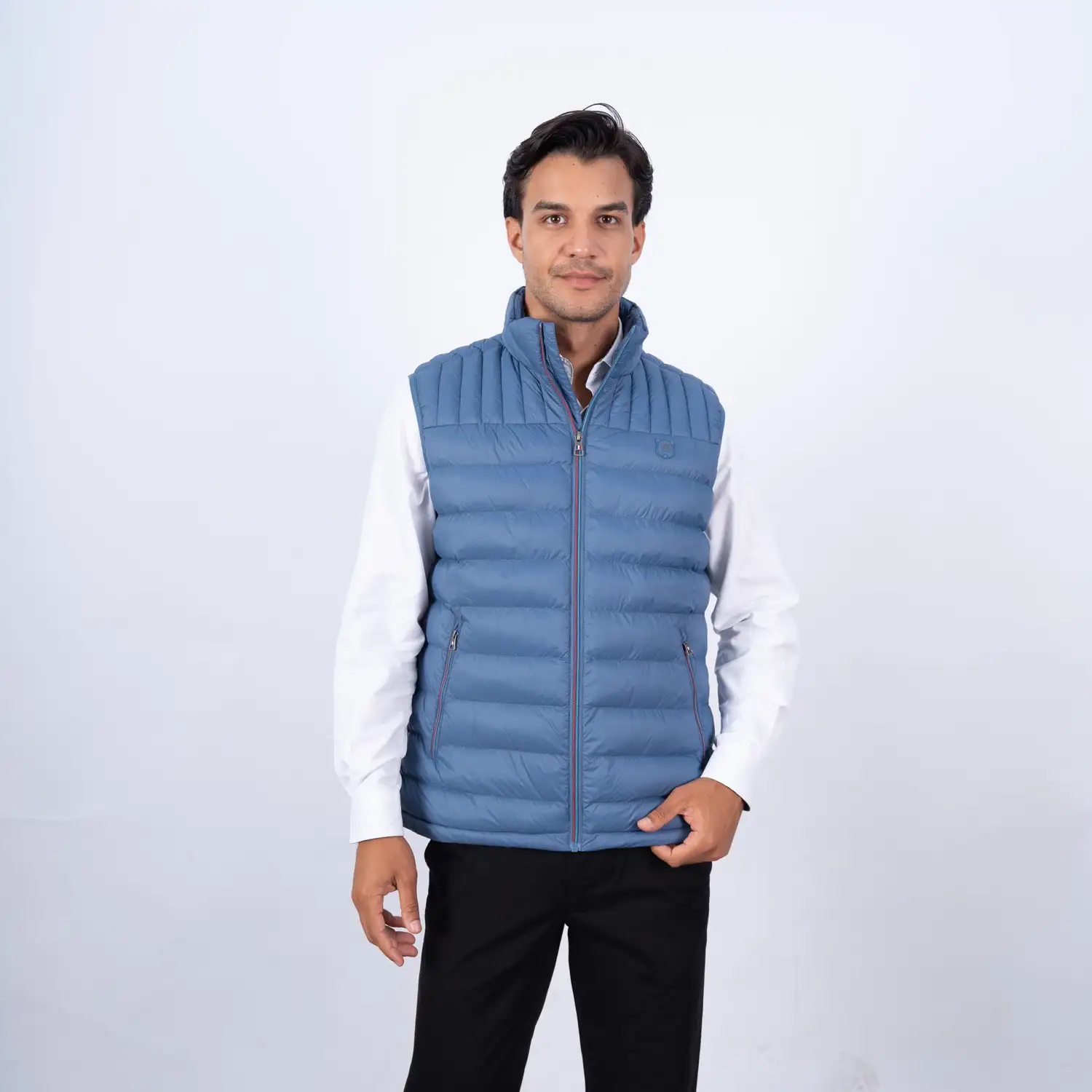 Chaleco de Nylon Zipper en contraste con diseño francés PC-63103CS